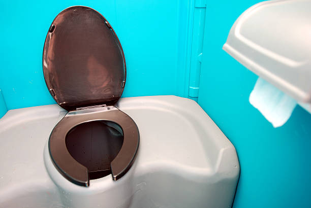 Best Luxury portable toilet rental  in Valdez, AK